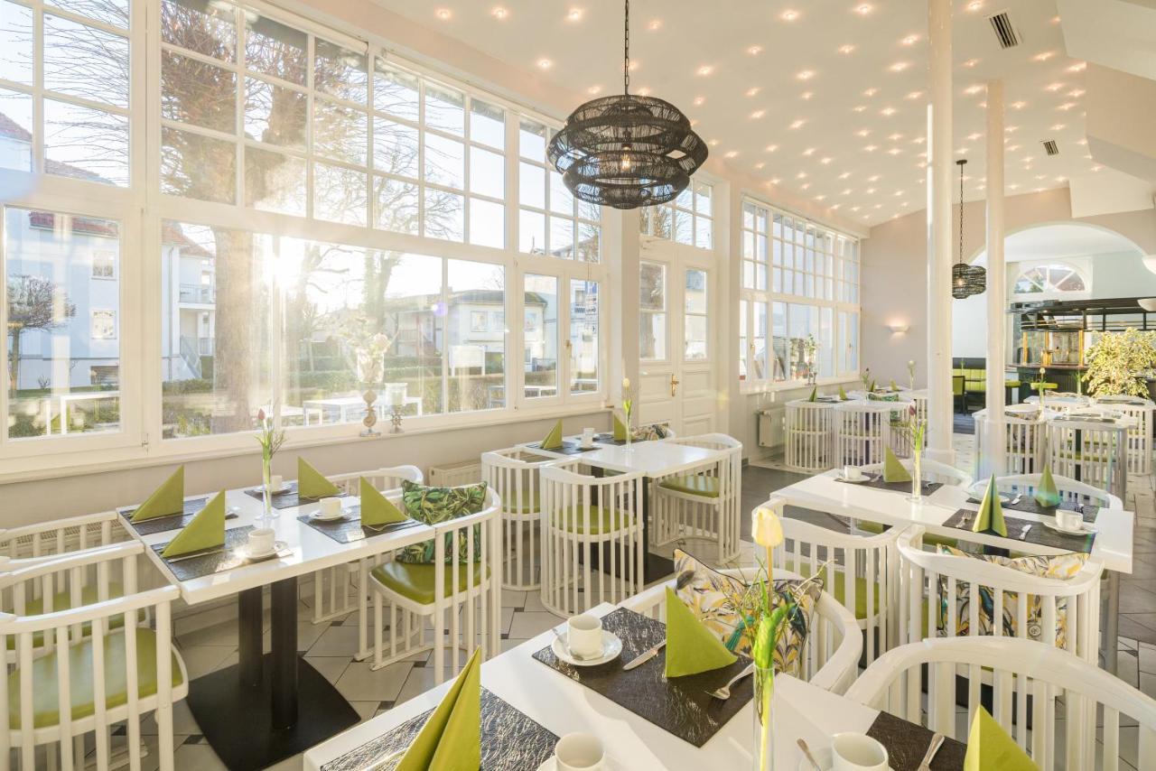 Hotel Residenz Waldkrone Ostseebad Kühlungsborn エクステリア 写真