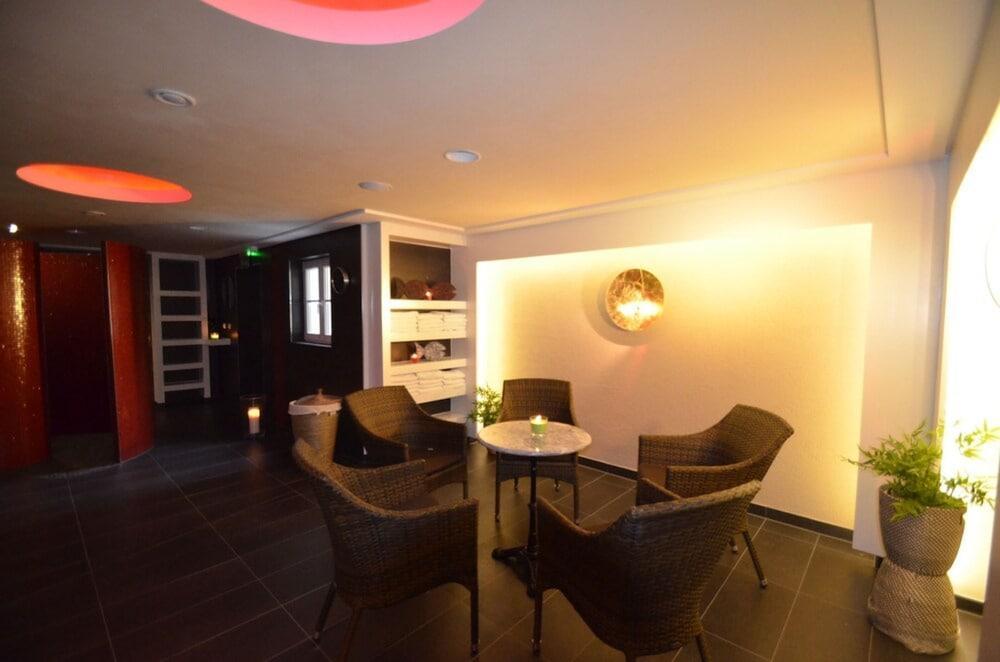 Hotel Residenz Waldkrone Ostseebad Kühlungsborn エクステリア 写真